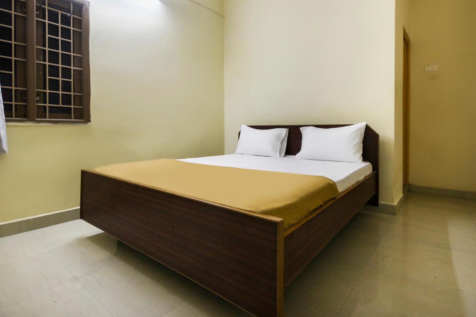 Spot On Jayalakshmi Residency Non Ac Hotel Kovilpatti Exterior photo